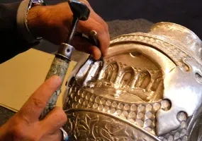 12 سوغات اهواز - از خرمای اهواز تا میناکاری روی طلا | لیست کامل + عکس